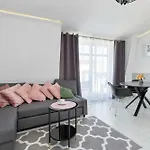 Cosy With Parking & Balcony By Renters 公寓 索波特