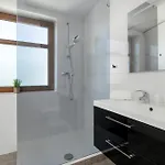 公寓 Cosy With Parking & Balcony By Renters 索波特