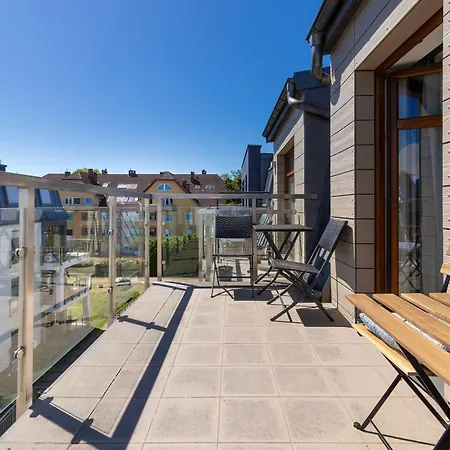 Cosy With Parking & Balcony By Renters Daire Sopot